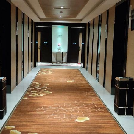 Chengdu Hi - Tech-Global Center Locals Apartment 00139620 Bagian luar foto